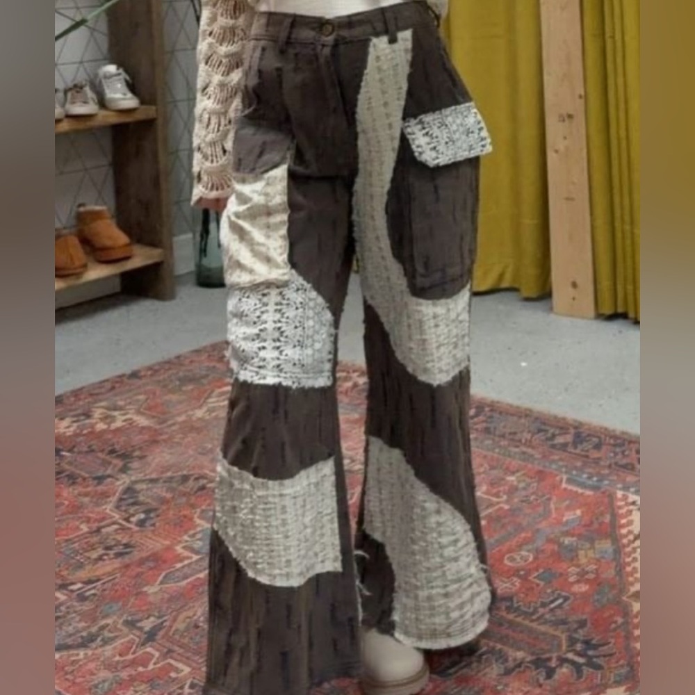 POL BROWN DISTRESSED CROCHET PATCHWORK WIDE LEG JEANS IN SIZE MEDIUM BRAND NEW - Picture 2 of 13